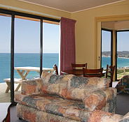Seafarers Getaway - Foster Accommodation