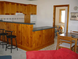 Campaspe Lodge - Foster Accommodation 3