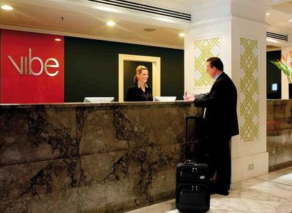 Vibe Savoy Hotel Melbourne - Foster Accommodation 0