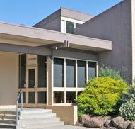 Brougham Arms Hotel and Motel - Foster Accommodation