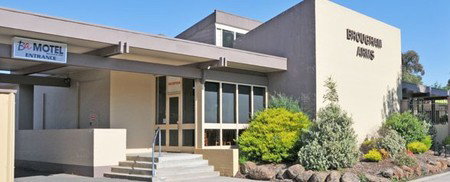 Brougham Arms Hotel And Motel - Foster Accommodation 0