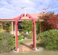 Angels Beach Lodge - Foster Accommodation