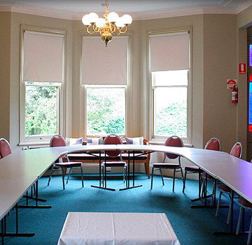 Central Springs Inn - Foster Accommodation 1