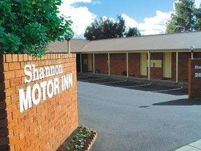 Shannon Motor Inn - Foster Accommodation 1