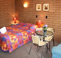 Rippleside Park Motor Inn - Foster Accommodation