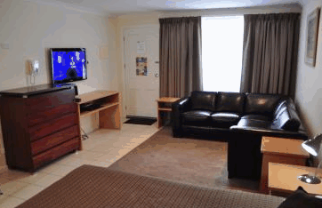 Emu Point Motel - Foster Accommodation 0