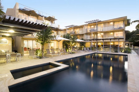 Maison Noosa Luxury Beachfront Resort - Foster Accommodation 0