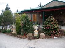 Murray Gardens Motel And Cottages - Foster Accommodation 1