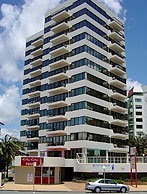 Beachfront Towers - Foster Accommodation 0