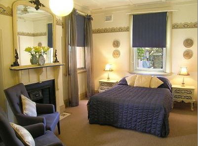 The Russell Hotel - Foster Accommodation 5