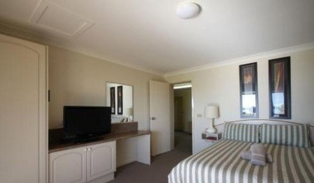 Araluen Motor Lodge - Foster Accommodation 1