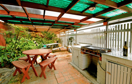 East Port Motor Inn - Foster Accommodation 5