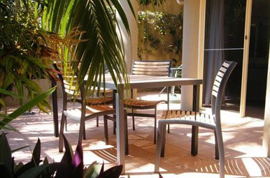 Clarks Beach Apartment - Foster Accommodation 0