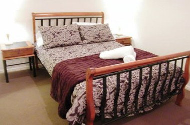 Clarks Beach Apartment - Foster Accommodation 3