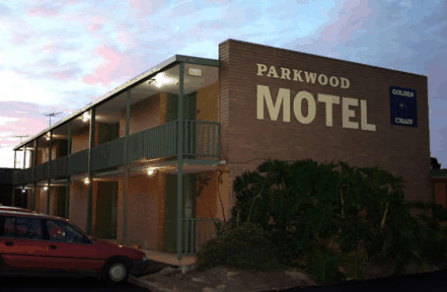 Parkwood Motel - Foster Accommodation