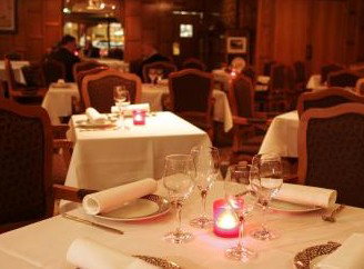 Macleay Serviced Apartment Hotel - Foster Accommodation 5