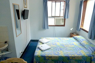 Acacia Inner City Inn - Foster Accommodation 1