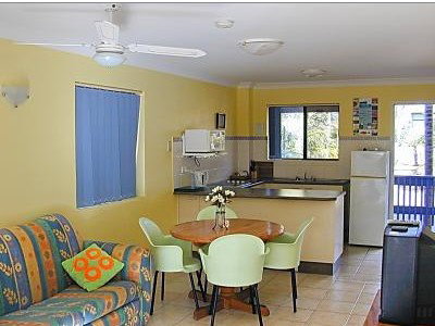 Leilani Serviced Apartments - Foster Accommodation 2