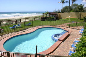 Spindrift On The Beach - Foster Accommodation 1