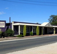 Top Drop Motel - Foster Accommodation