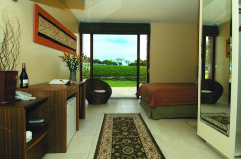 Chapel Hill Winery Guest House - Foster Accommodation 1