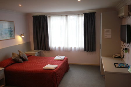 Hume Villa Motor Inn - Foster Accommodation 1