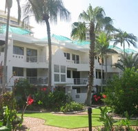 Camargue Beachfront Apartments - Foster Accommodation