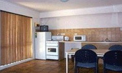 Alice Tourist Apartments - Foster Accommodation 2