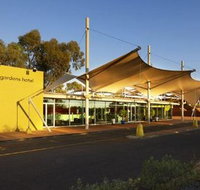 Desert Gardens Hotel - Foster Accommodation