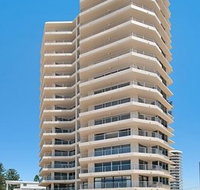 Beachside Tower - Foster Accommodation