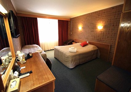 Comfort Inn Aviators Lodge - Foster Accommodation 1