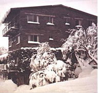 Elk at Falls - Foster Accommodation