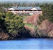 The Lakes Motel - Foster Accommodation