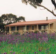 Windmill Cottage - Foster Accommodation