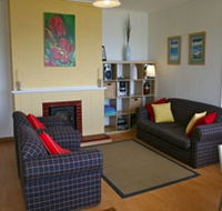 Wittows Beach House - Foster Accommodation