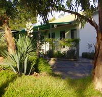 Lot 7 Cottage - Foster Accommodation