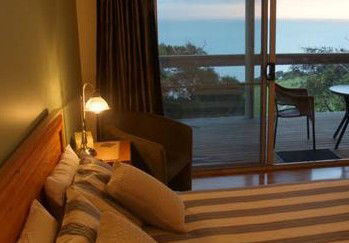 Sea Dragon Lodge - Foster Accommodation 2
