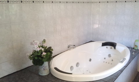 Angaston Rose B&B - Foster Accommodation 4