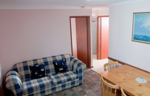 Moonta Bay Road Cabins And Cottages - Foster Accommodation 1