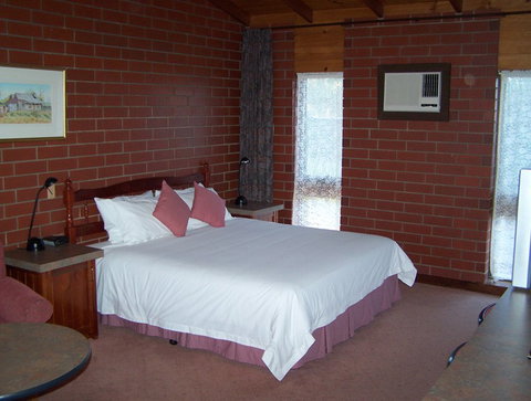 Highway One Motel Port Augusta - Foster Accommodation 4