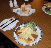 Lochiel Hotel - Foster Accommodation