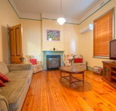 Semaphore Beach Cottage Bed and Breakfast - Foster Accommodation