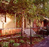 Seasons of Tasmania - Foster Accommodation