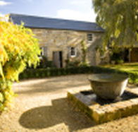 Red Feather Inn - The - Foster Accommodation