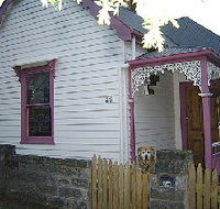 Peck's on Pine - Foster Accommodation