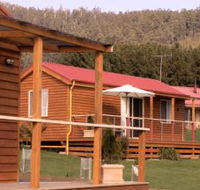 Maydena Country Cabins Accommodation  Alpaca Stud - Foster Accommodation