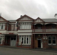 Lords Hotel - Foster Accommodation