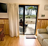 Captain James Cook Caravan Park - Foster Accommodation