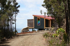 Woodbridge Hill Hideaway - Foster Accommodation 0