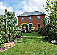 Mrs Currie's House BB - Foster Accommodation